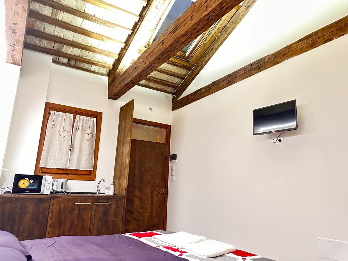 Venice Rainbow Apartments San Zaccaria Exteriör bild